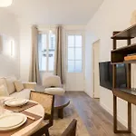 Elegant Appartement A Deux Pas Du Moulin Rouge