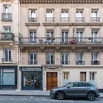 Elegant Appartement A Deux Pas Du Moulin Rouge