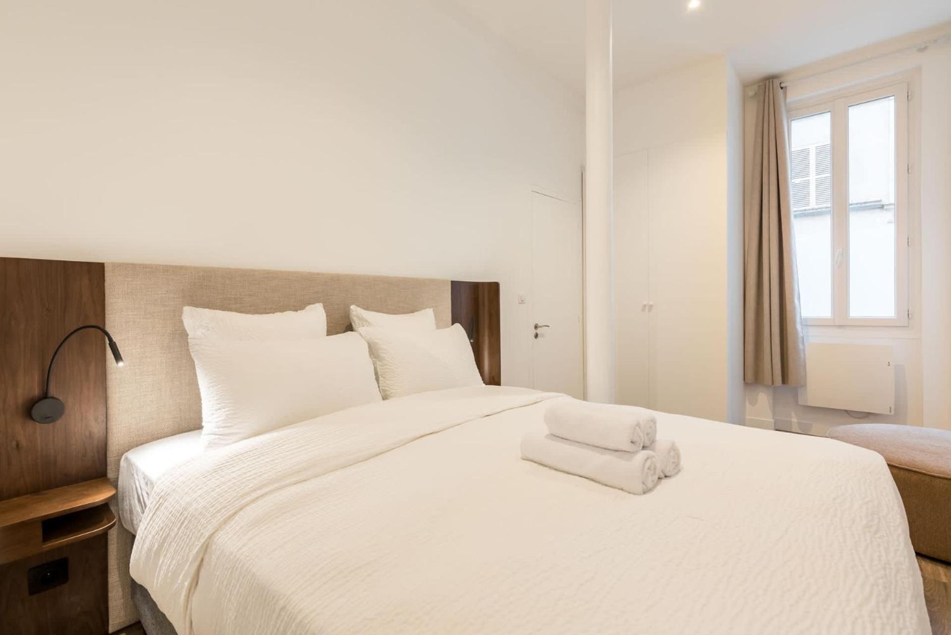 Apartment Elegant A Deux Pas Du Moulin Rouge